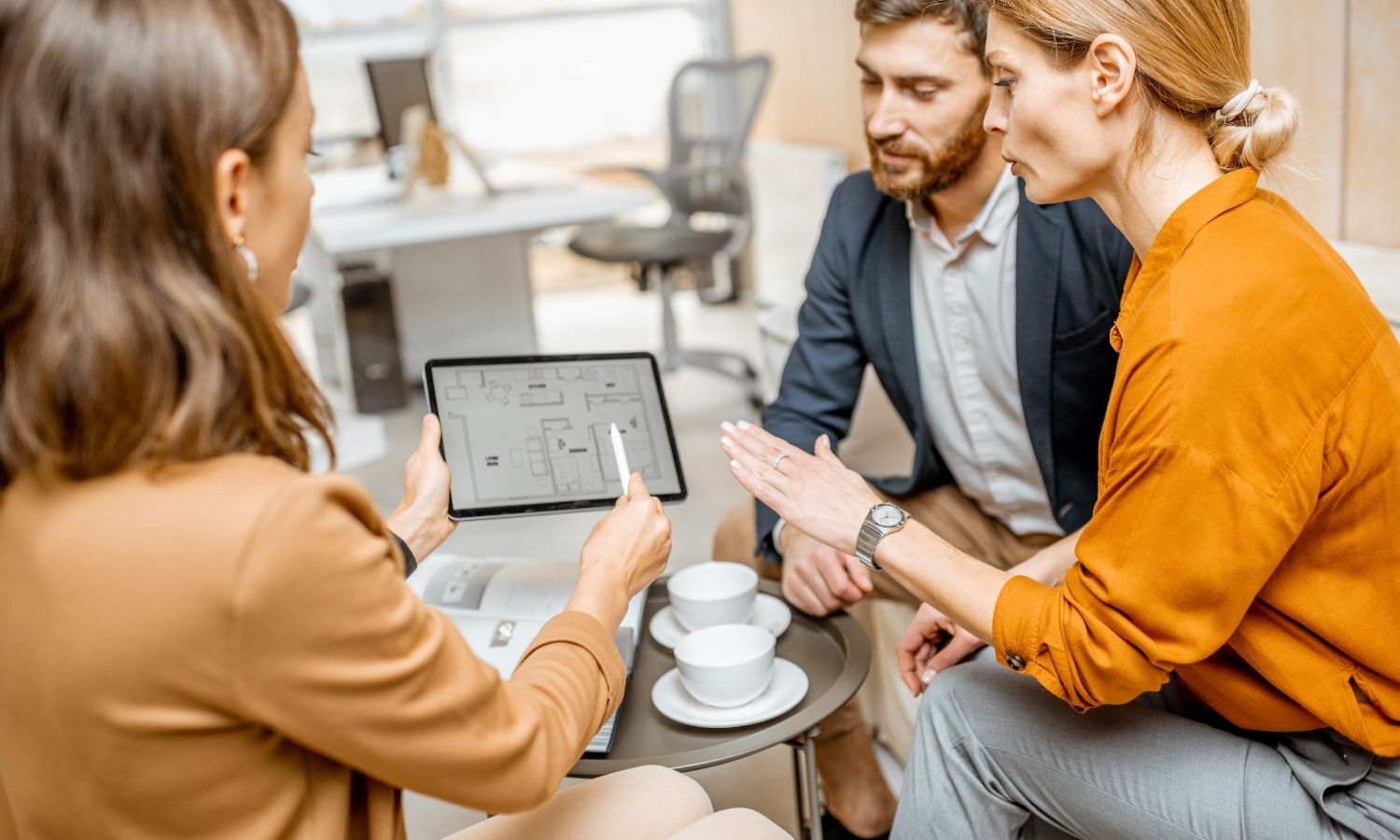 Compare Estate Agency: Key Factors for Success